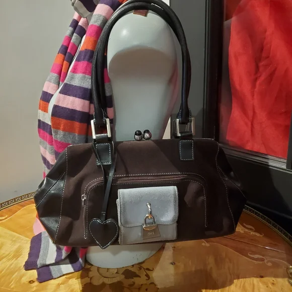 Jeanne Lottie Vintage Suede Lock Shoulder Bag - Picture 2 of 11